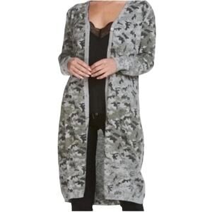 Elan Women’s green camo duster sweater cardigan M